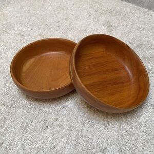 Vintage 1970s solid wood miniature side bowls, 6” diameter, set of 2